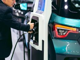 Stație de încărcare pentru automobile electrice - Prețuri și beneficii